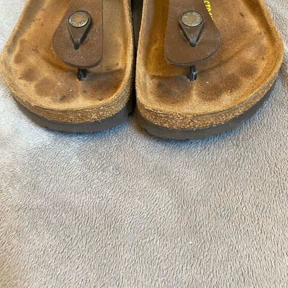 Birkenstock Bronze Gizeh Sandals Women Size 5 - Picture 2 of 10